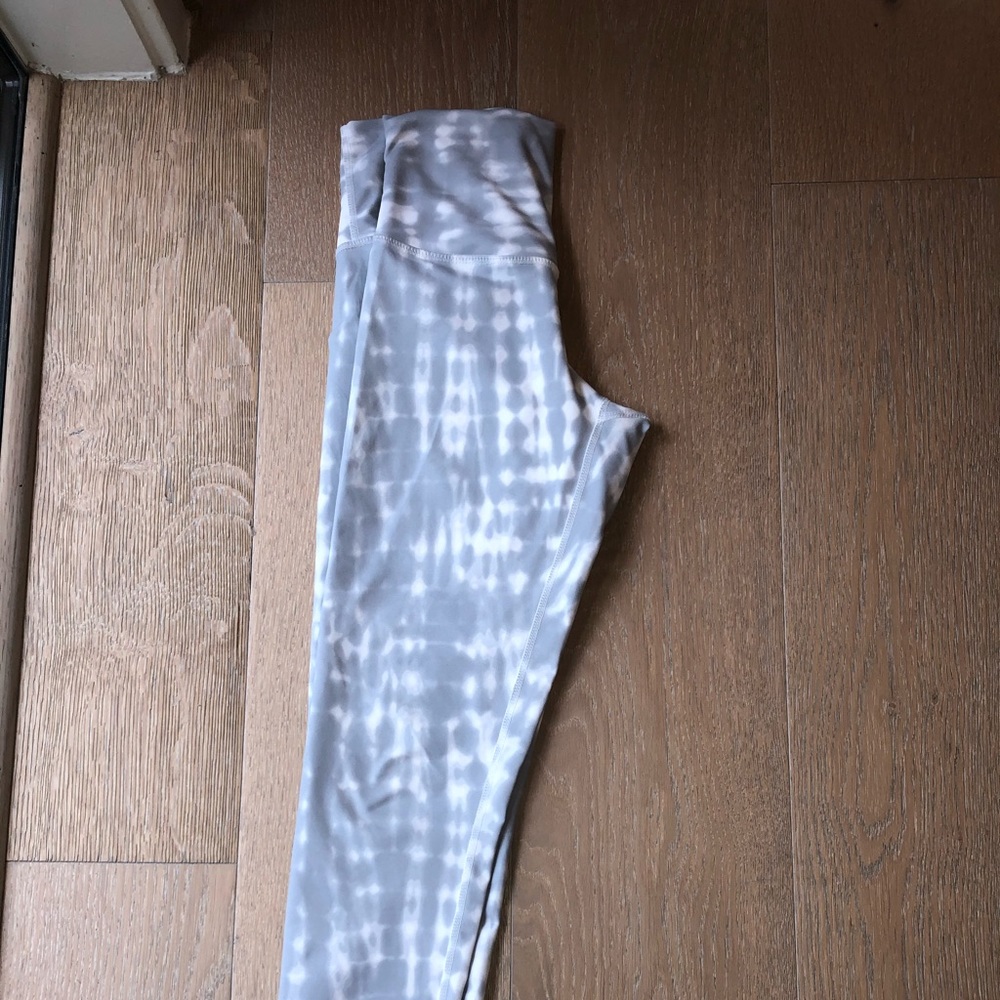 DYI cropped leggings.